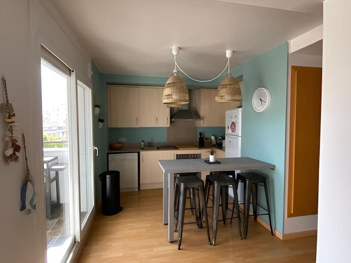 Superbe Appartement Renove, Residence Avec Piscine Roses Exterior foto